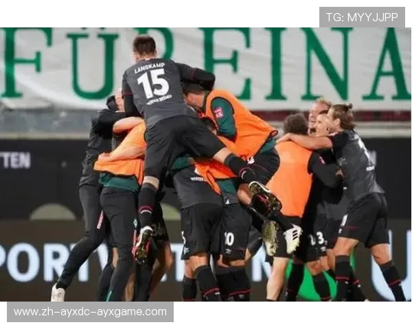 曾有多少德甲球队同时遭遇降级?历史记录 曾有多少德甲球队同时遭遇降级?历史记录